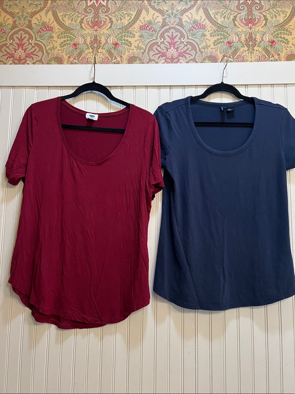 Old Navy Scoop Neck Tee Duo - Wine Red & Navy